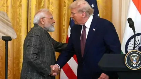 India and US Conduct Extended Bilateral Discussions